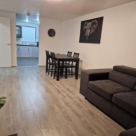Contemporary City Centre Flat Belfast Dış mekan fotoğraf